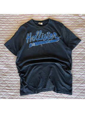 vintage hollister navy y2k appliqué t shirt